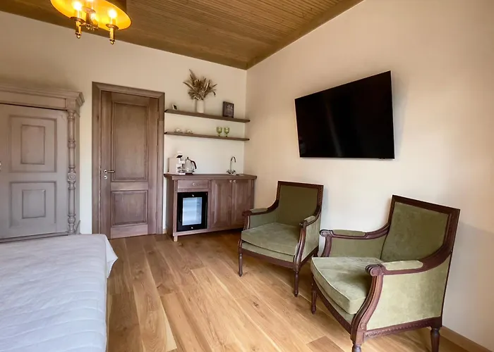 Karlamuiza Country Hotel